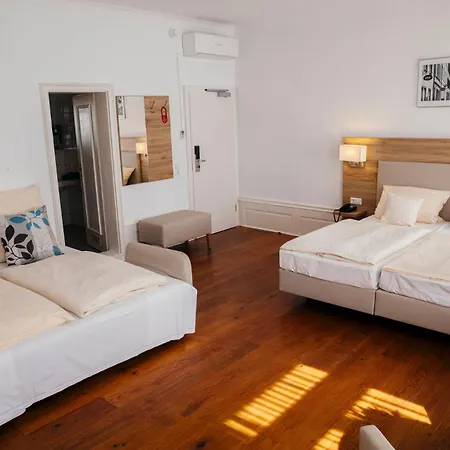 Hotel Perkeo 3*